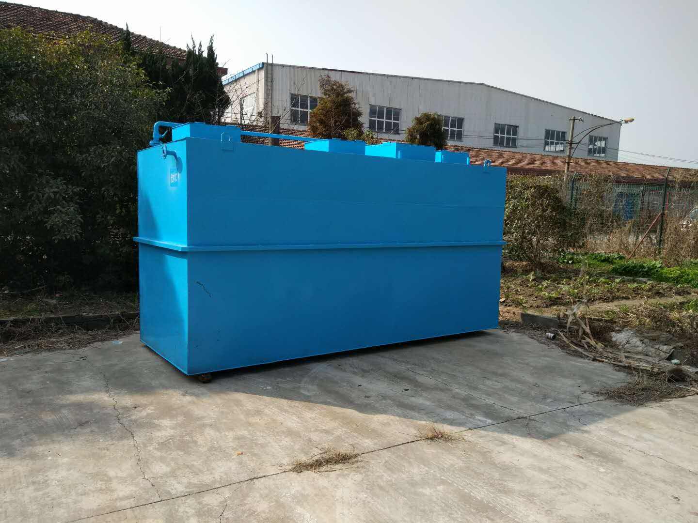 農村生活污水處理設備的特點: 農村生活污水處理設備的特點: